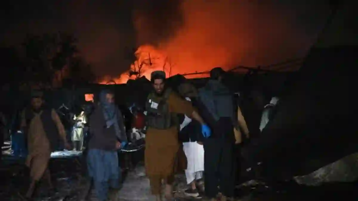 ஆப்கானிஸ்தான் மீது பாகிஸ்தான் தாக்குதல் – 400க்கும் மேற்பட்டோர் உயிரிழப்பு!