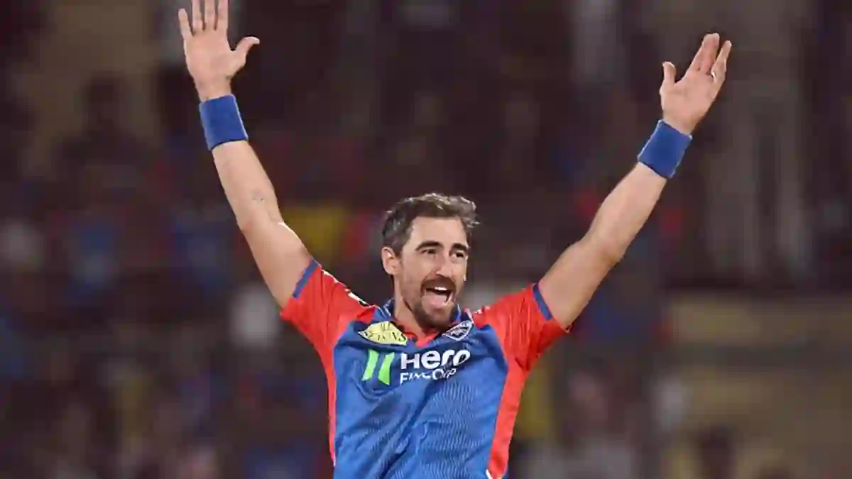 டெல்லி கேபிடல்ஸுக்கு பெரிய பின்னடைவு – ஸ்டார்க் ‘Missing’ சிக்னல்!